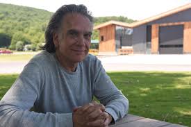 Peter Buffett in Kingston: A Journey from Wealth to Giving